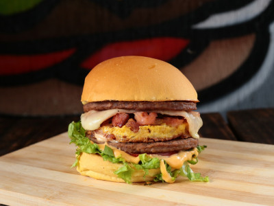 Hambúrguer X - Restaurante & Hamburgueria